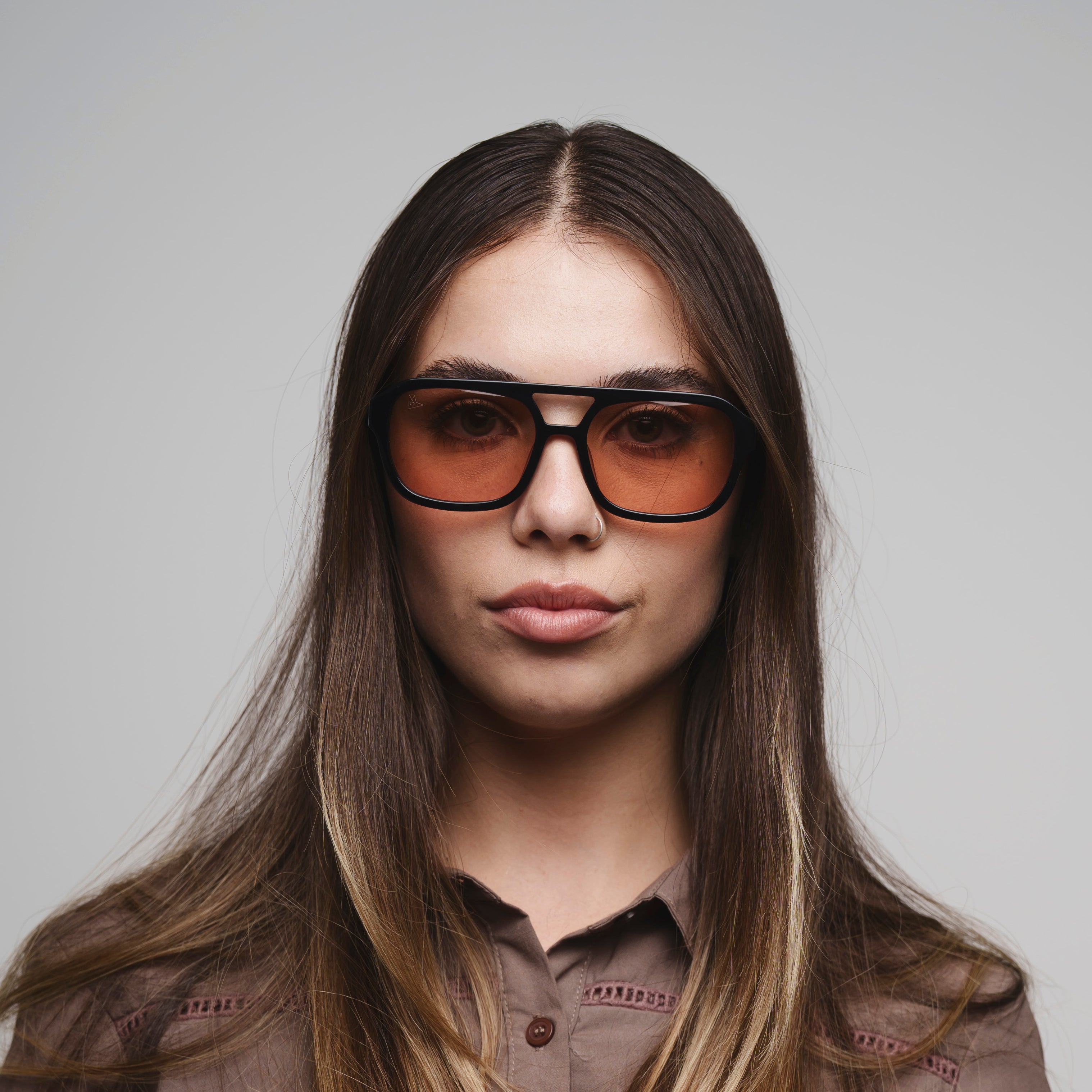 Lenny Acetate Almond